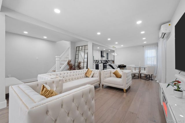 11445 207th Street, Cambria Heights, NY 11411