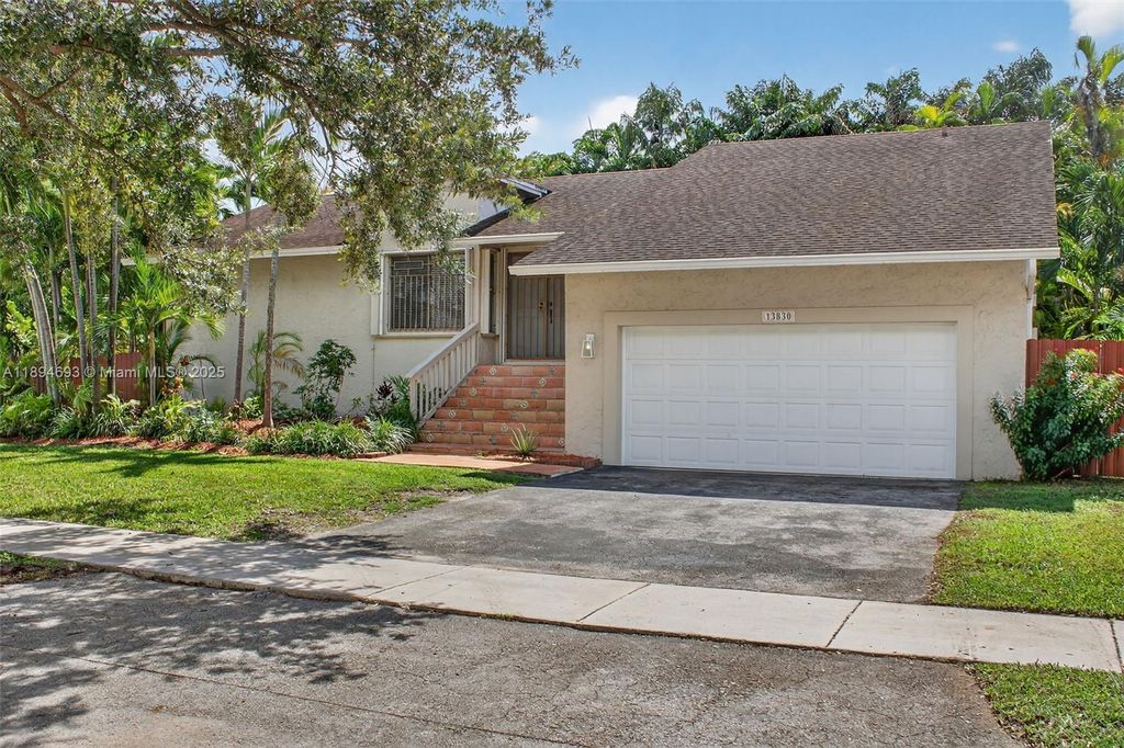 13830 SW 108th St, Miami, FL 33186