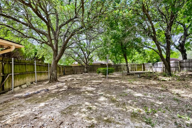 508 Stony Creek Drive, Desoto, TX 75115
