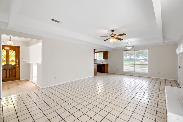 508 Stony Creek Drive, Desoto, TX 75115