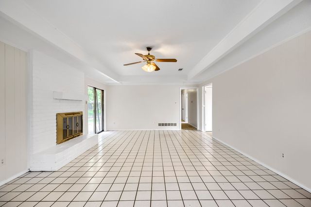 508 Stony Creek Drive, Desoto, TX 75115