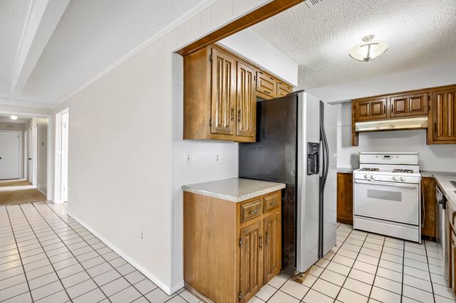508 Stony Creek Drive, Desoto, TX 75115