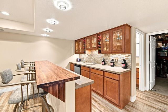 826 Avocado St, Pueblo, CO 81005