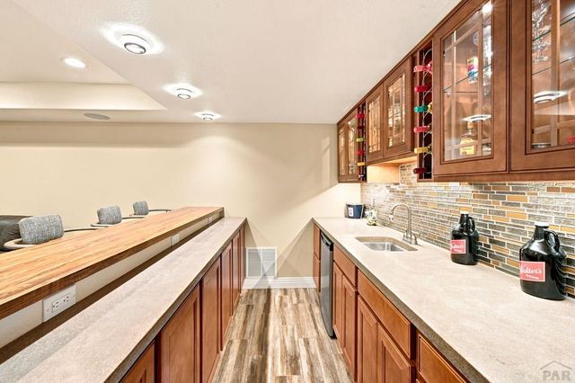 826 Avocado St, Pueblo, CO 81005
