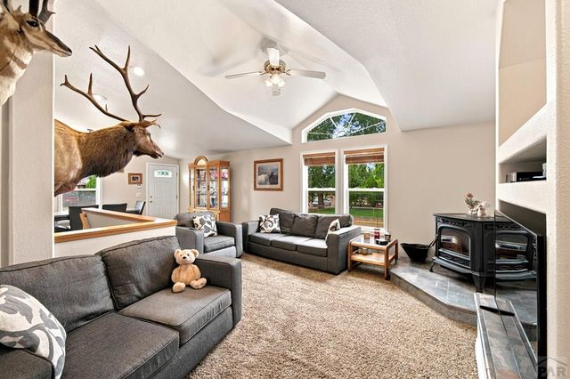 826 Avocado St, Pueblo, CO 81005