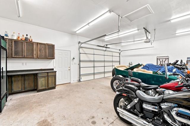 826 Avocado St, Pueblo, CO 81005