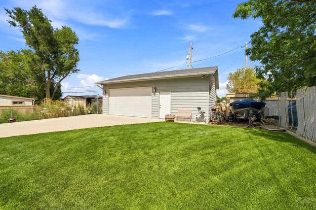 826 Avocado St, Pueblo, CO 81005