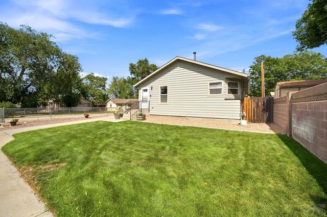826 Avocado St, Pueblo, CO 81005