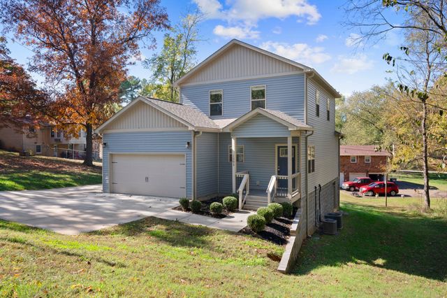 1282 Jostin Dr, Clarksville, TN 37040