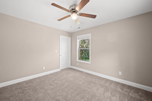 1282 Jostin Dr, Clarksville, TN 37040