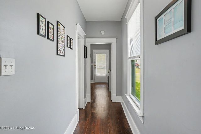 476 E Brandeis Ave, Louisville, KY 40217