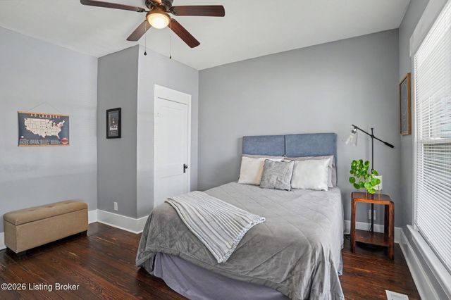 476 E Brandeis Ave, Louisville, KY 40217