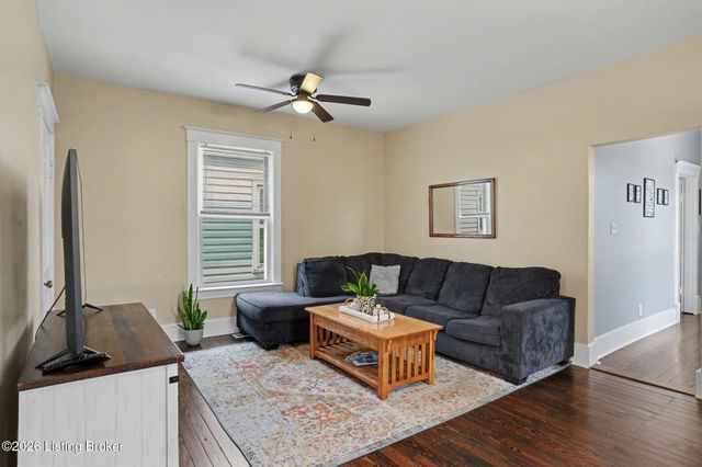 476 E Brandeis Ave, Louisville, KY 40217