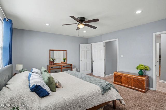 476 E Brandeis Ave, Louisville, KY 40217