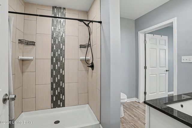 476 E Brandeis Ave, Louisville, KY 40217
