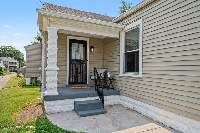 476 E Brandeis Ave, Louisville, KY 40217