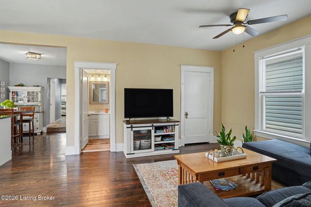476 E Brandeis Ave, Louisville, KY 40217
