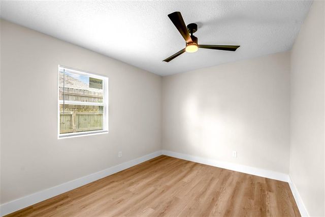 2213 Comanche Street, Sulphur, LA 70663