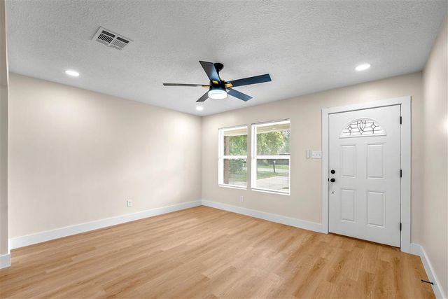 2213 Comanche Street, Sulphur, LA 70663