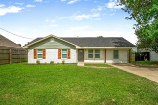 2213 Comanche Street, Sulphur, LA 70663
