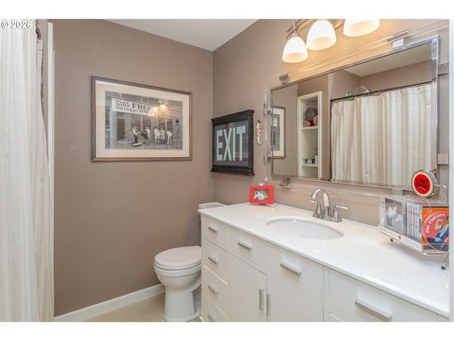 15065 Se BRIGHTWOOD Ave, Milwaukie, OR 97267