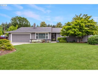 15065 Se BRIGHTWOOD Ave, Milwaukie, OR 97267