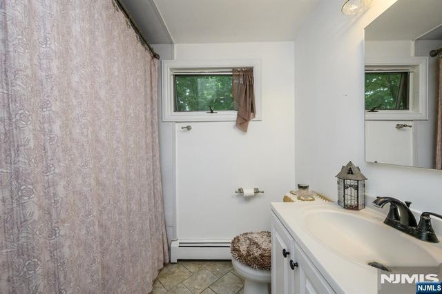 17 Brady Street, West Milford, NJ 07480