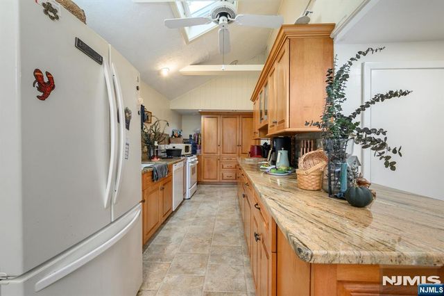 17 Brady Street, West Milford, NJ 07480