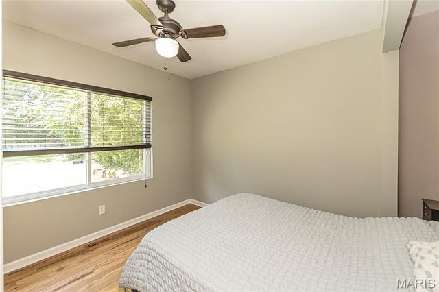8928 Tudor Avenue, Overland, MO 63114