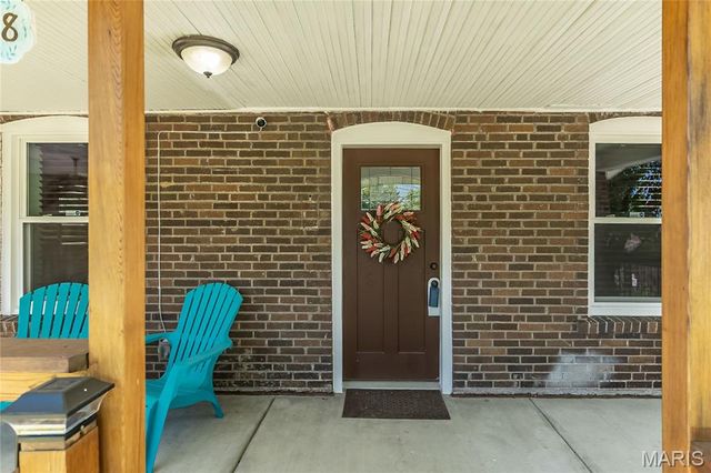 8928 Tudor Avenue, Overland, MO 63114