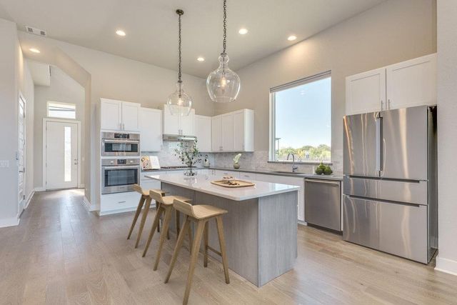 7200 Cordoba DR, Austin, TX 78724