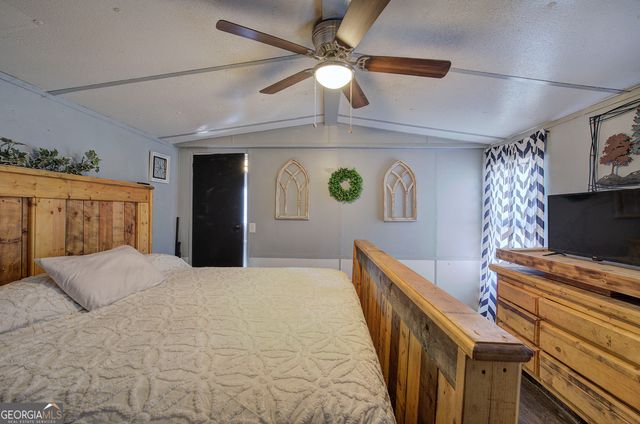 676 Flowery Branch Road, Kingston, GA 30145