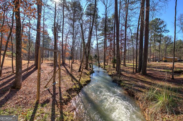 676 Flowery Branch Road, Kingston, GA 30145