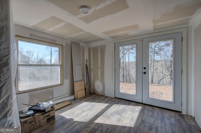 676 Flowery Branch Road, Kingston, GA 30145