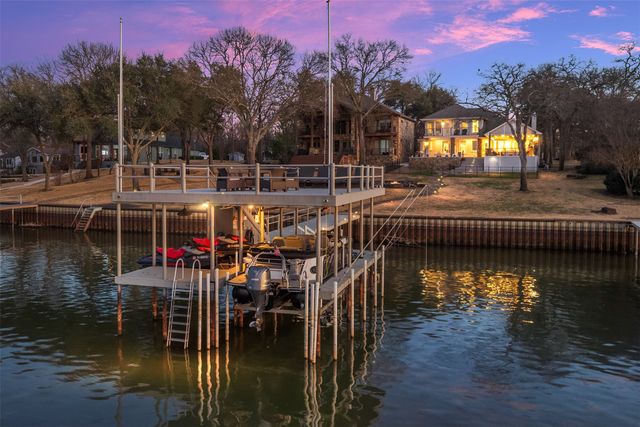 223 Edythe Dee Lane, Mabank, TX 75156