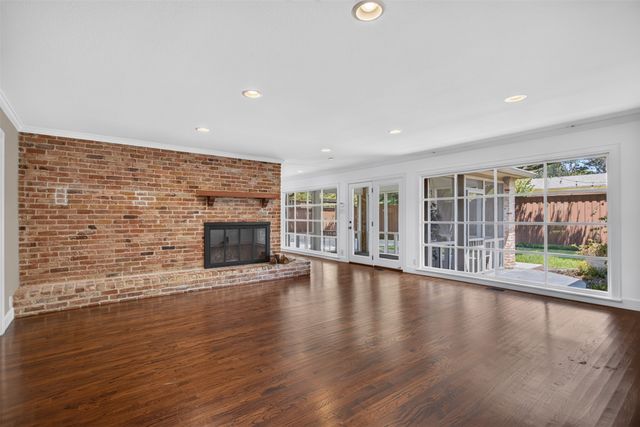 6811 Bradbury Lane, Dallas, TX 75230