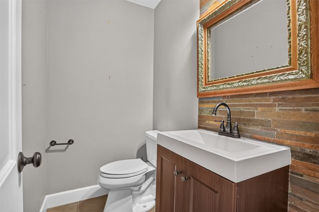 6811 Bradbury Lane, Dallas, TX 75230