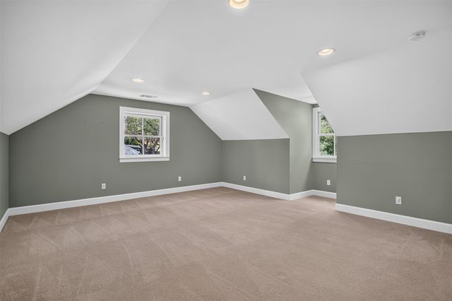6811 Bradbury Lane, Dallas, TX 75230