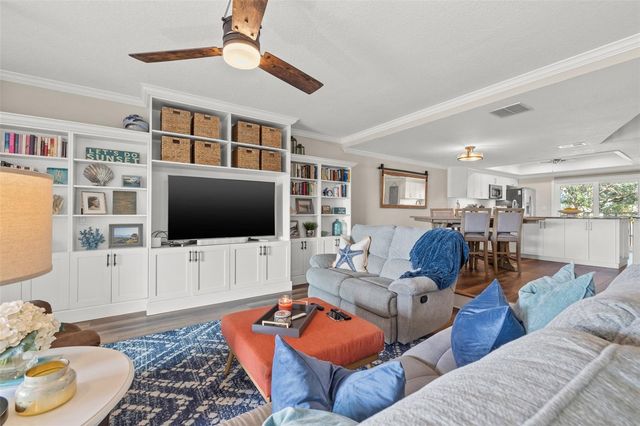 936 PINELLAS BAYWAY S T10, St Petersburg, FL 33715