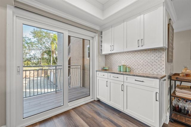 936 PINELLAS BAYWAY S T10, St Petersburg, FL 33715