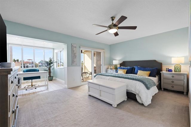 936 PINELLAS BAYWAY S T10, St Petersburg, FL 33715