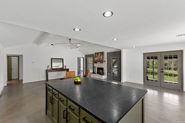 28035 Axis Dr, Boerne, TX 78006