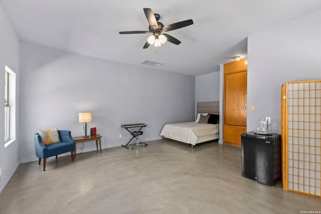 28035 Axis Dr, Boerne, TX 78006