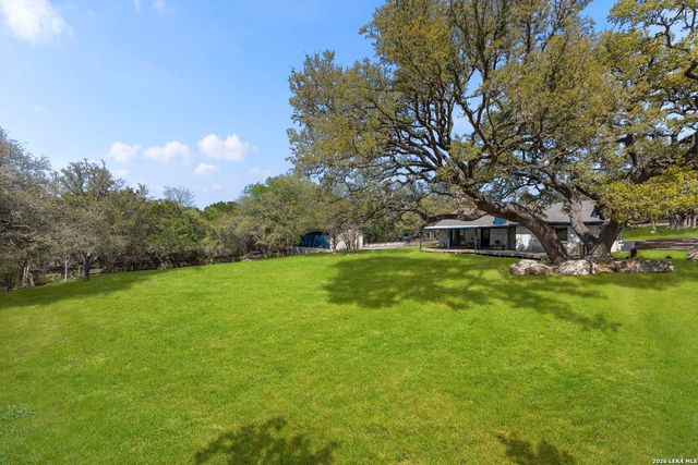 28035 Axis Dr, Boerne, TX 78006