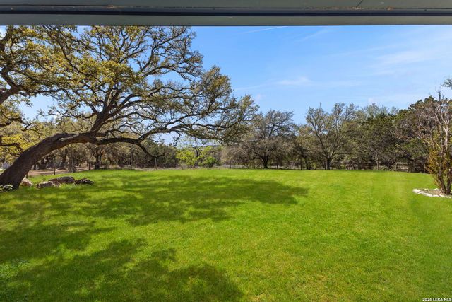 28035 Axis Dr, Boerne, TX 78006