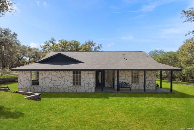 28035 Axis Dr, Boerne, TX 78006