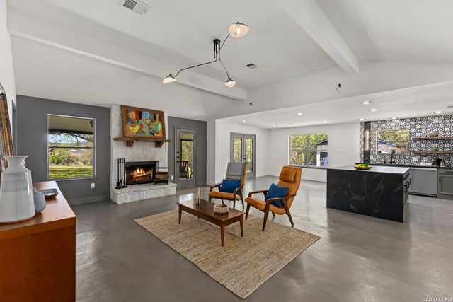 28035 Axis Dr, Boerne, TX 78006