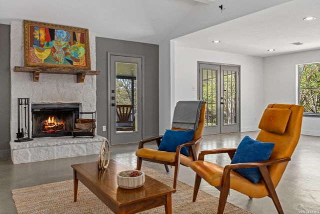 28035 Axis Dr, Boerne, TX 78006