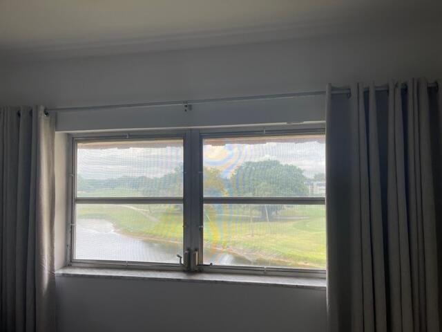 1020 Country Club Drive 406, Margate, FL 33063