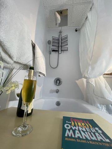 1020 Country Club Drive 406, Margate, FL 33063